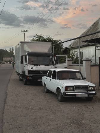 ВАЗ (Lada) 2107 21074-20 1.6 MT