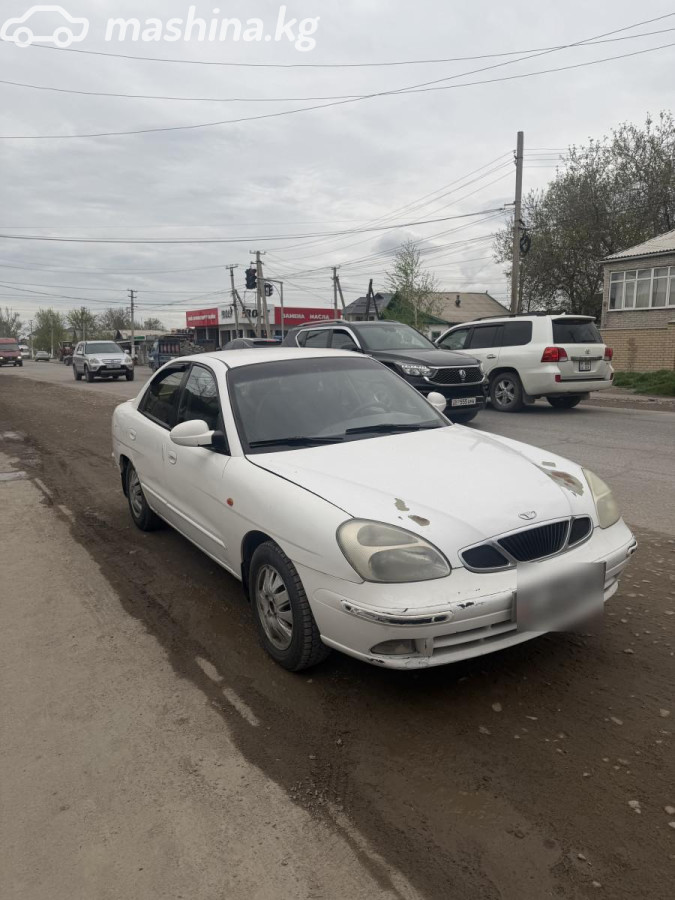Daewoo Nubira II 1.5 MT