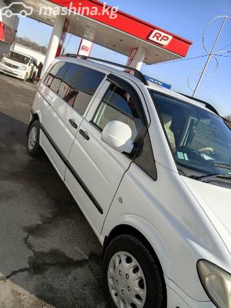 Mercedes-Benz Vito II (W639) 115 CDI L3 2.2d MT