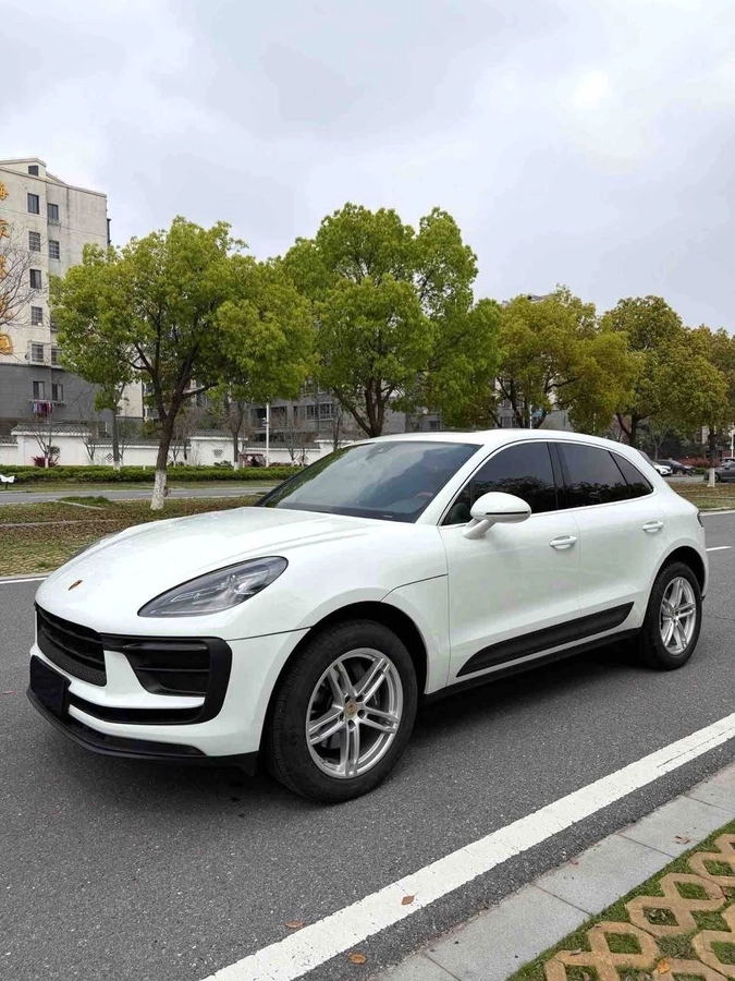 Porsche Macan I Рестайлинг 2 2.0 AMT 4WD