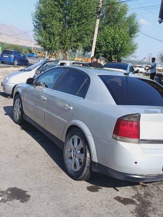 Opel Vectra C 2.2 MT