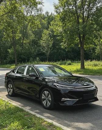 Geely Galaxy A7 1.5hyb AT