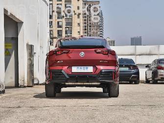 BMW X2 II (U10) sDrive20i 1.5 AMT