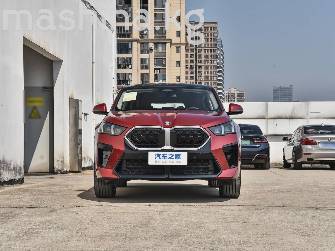 BMW X2 II (U10) sDrive20i 1.5 AMT