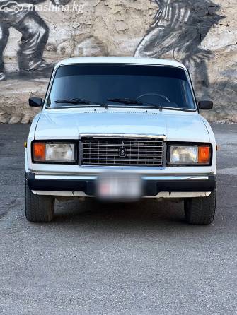 ВАЗ (Lada) 2107 21074-20 1.6 MT