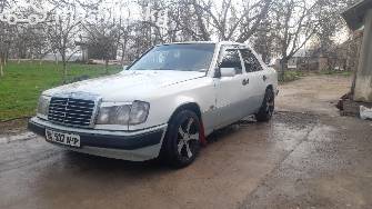 Mercedes-Benz W124 200 2.0 MT