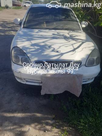 Daewoo Nubira I 1.6 MT