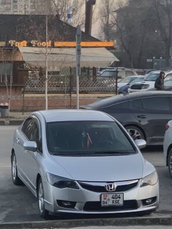 Honda Civic VIII Рестайлинг 1.8 AT