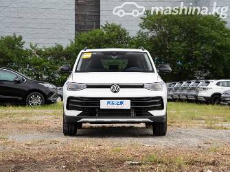 Volkswagen Tharu XR 1.5 AT