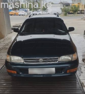 Toyota Carina VI (T190) E 1.8 MT