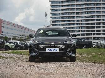 Changan Eado Plus 1.6 CVT