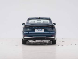 Geely Galaxy A7 1.5hyb AT