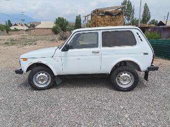 ВАЗ (Lada) 2121 (4x4) ВАЗ (Lada) 2121 (4x4) I Рестайлинг 1.7 MT 4WD