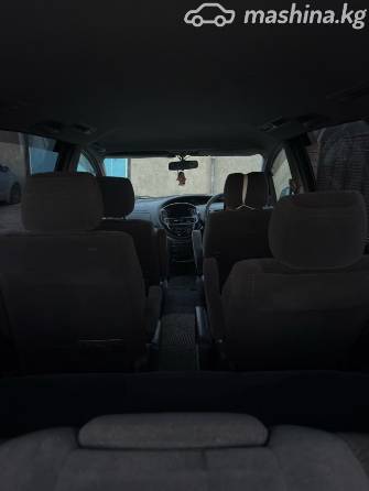 Toyota Estima II Рестайлинг 2.4 AT