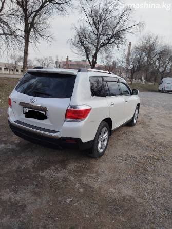 Toyota Highlander II (U40) Рестайлинг 3.5 AT 4WD