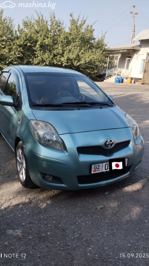 Открыть фото Toyota Yaris II Рестайлинг 1.3 AT
