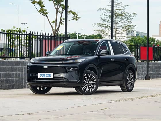 Geely Galaxy Starship 7 19.09 kWh 1.5hyb AT