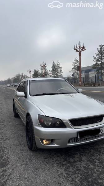 Lexus IS I 200 2.0 MT