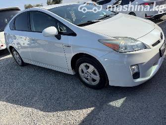 Toyota Prius III Рестайлинг (XW30) 1.8hyb AT