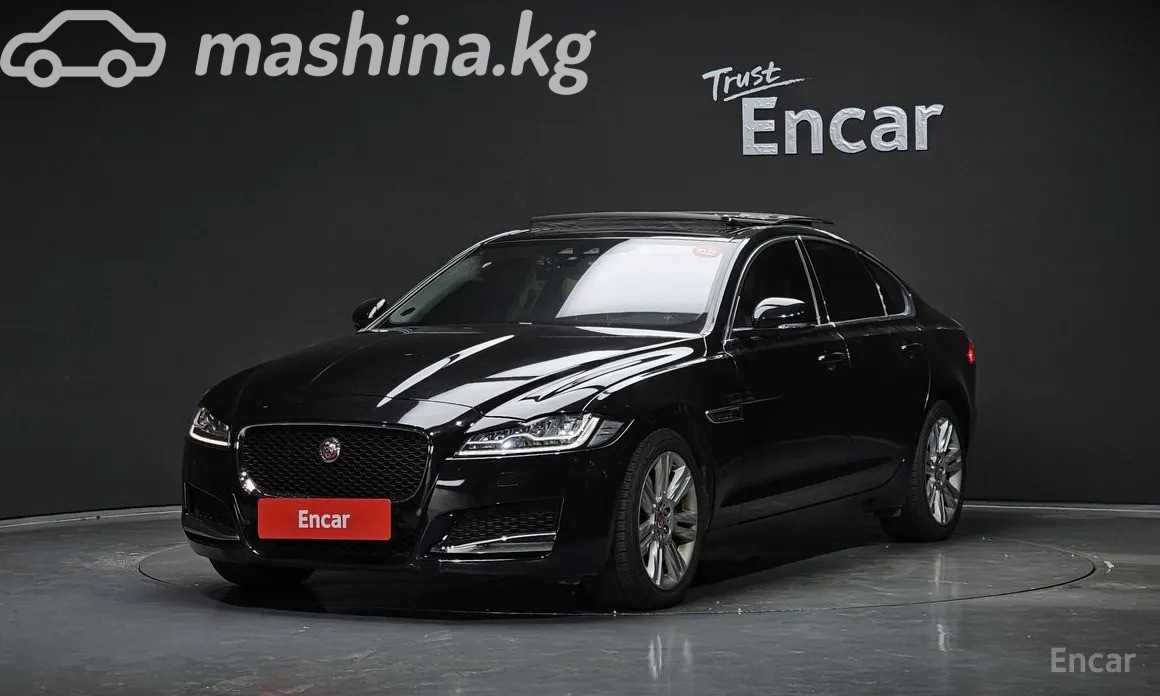 Открыть фото Jaguar XF II 2.0d AT