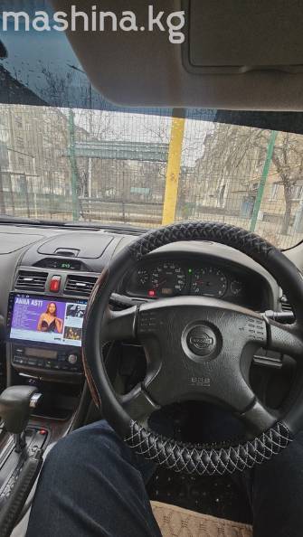 Nissan Cefiro III (A33) 2.0 AT