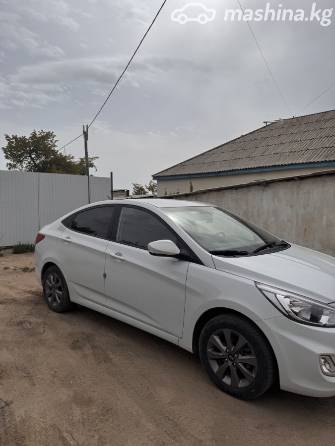 Hyundai Accent IV 1.4 CVT