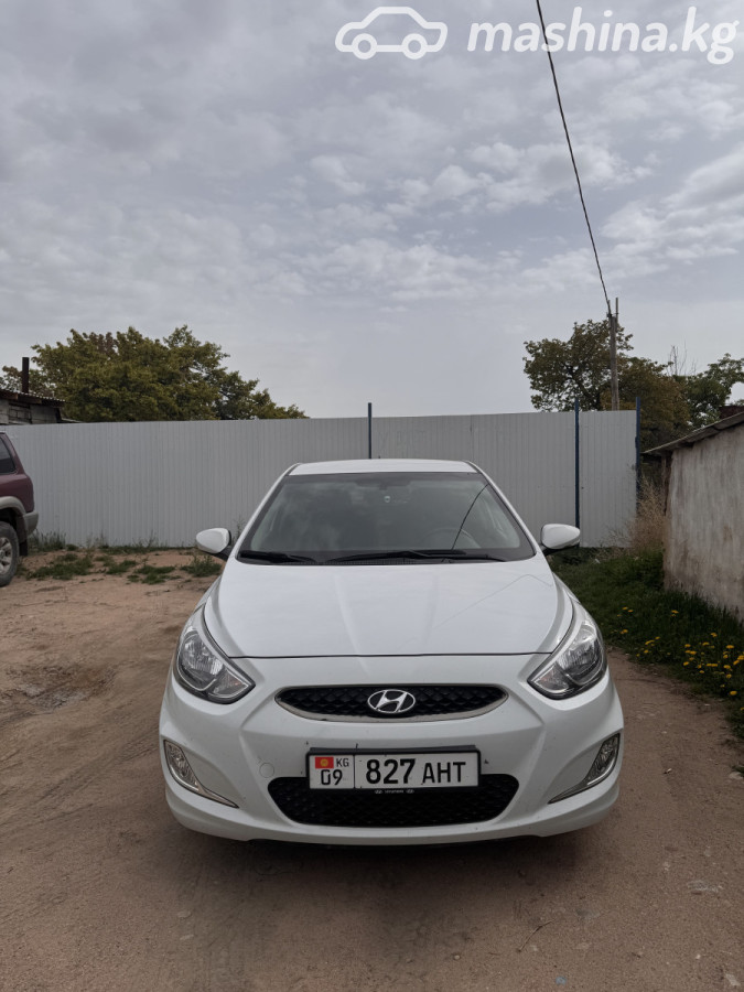 Hyundai Accent IV 1.4 CVT