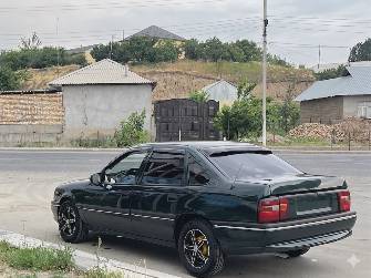 Opel Vectra A KAT 1.8 MT
