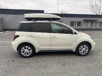 Toyota Ist I 1.5 AT 4WD
