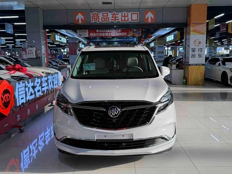 Buick GL8 II 2.4 AT