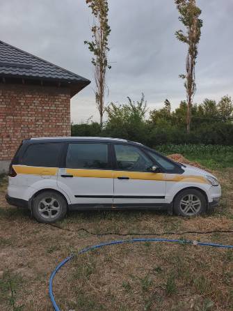 Ford Galaxy II Рестайлинг 2.0d MT