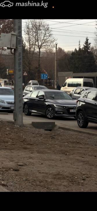 Honda Accord X 2.0hyb CVT