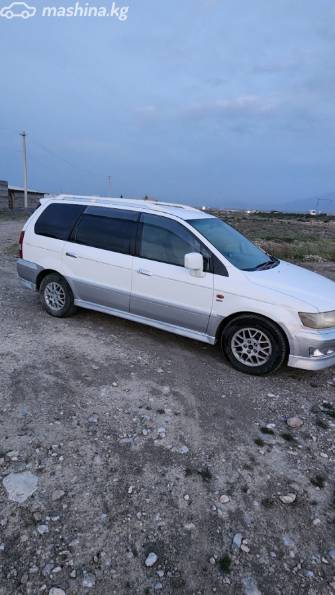 Mitsubishi Chariot III 2.4 AT 4WD