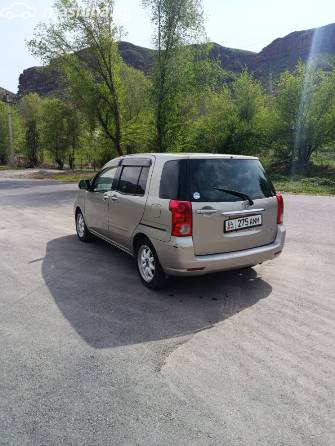 Toyota Raum II 1.5 AT