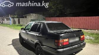 Volkswagen Vento 1.8 MT