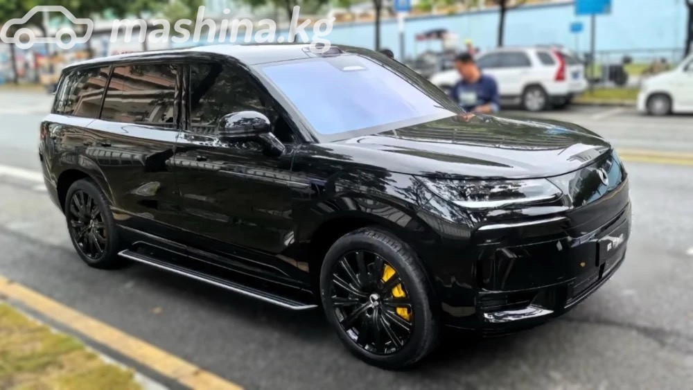 Открыть фото Denza N9 2.0hyb CVT 4WD