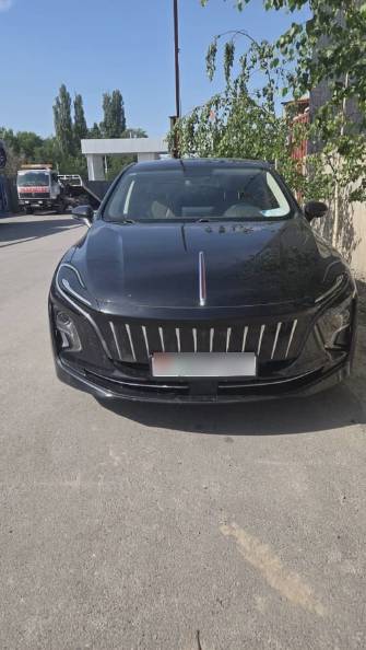 Hongqi E-QM5 54 kWh Electro AT
