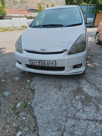 Toyota Wish I Рестайлинг 1.8 AT