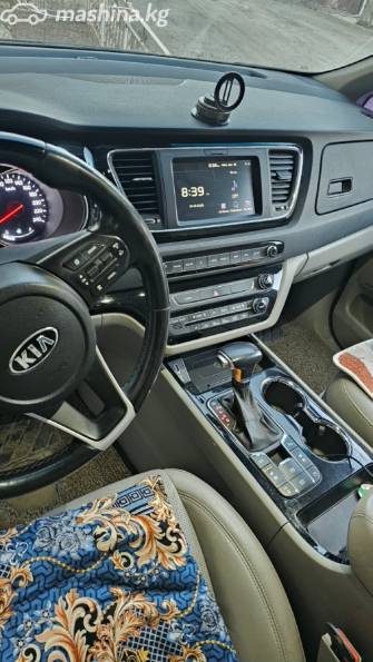 Kia Carnival III 3.3 AT