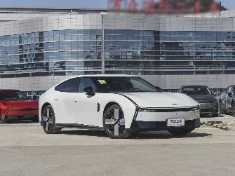 Xpeng P7 Electro AT