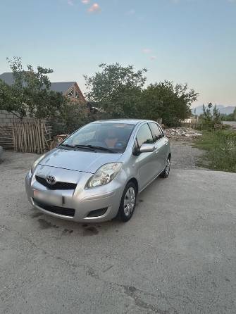 Toyota Yaris II 1.3 MT