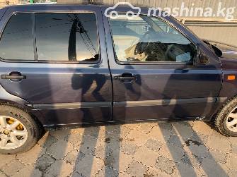 Volkswagen Vento 1.8 MT
