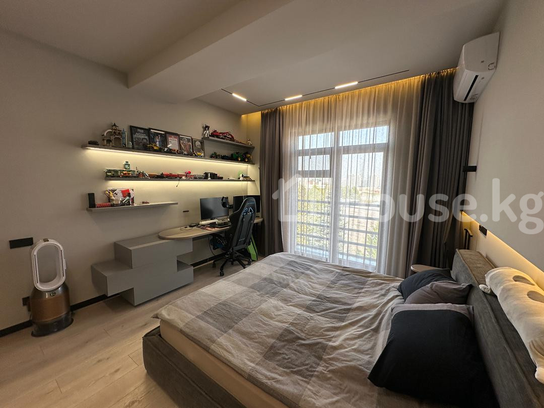 Открыть фото Дом, 4-комн., 180 м2