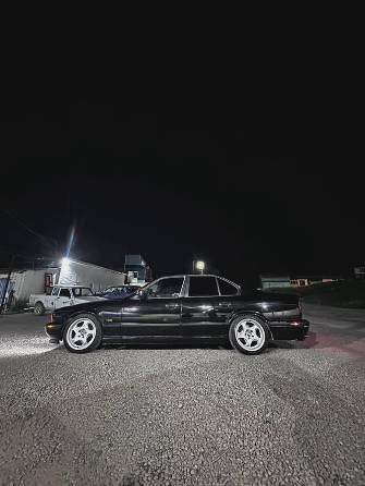 BMW 5 серии III (E34) 525i 2.5 MT
