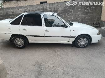 Daewoo Nexia I 1.5 MT
