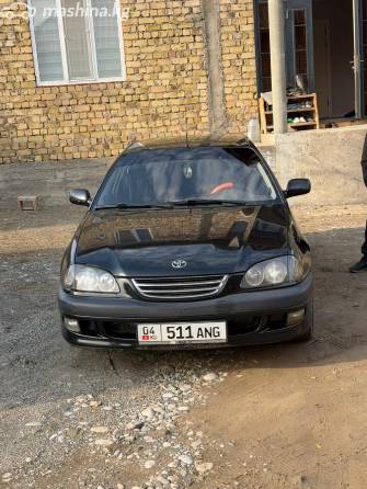 Toyota Avensis I 1.8 MT