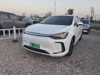 BAIC EU5 II (Plus) Рестайлинг R500 Electro AT