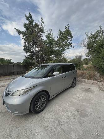 Honda Elysion I 2.4 AT