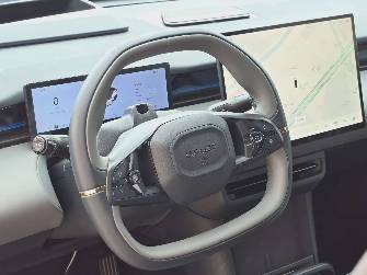 Lynk & Co Z20 Electro AT