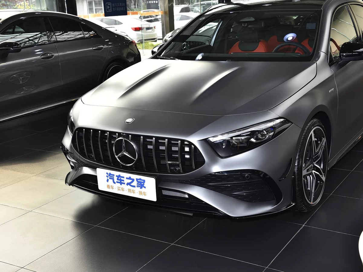 Открыть фото Mercedes-Benz A-Класс AMG II (W177) Рестайлинг 35 AMG 2.0 AMT 4WD